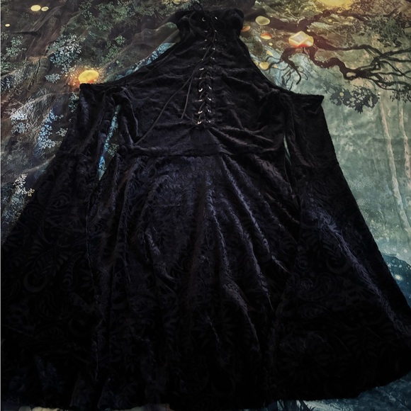 Killstar - Picture 1 of 5